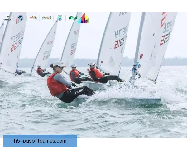 帆船邀请赛：挑战风浪，角逐荣耀